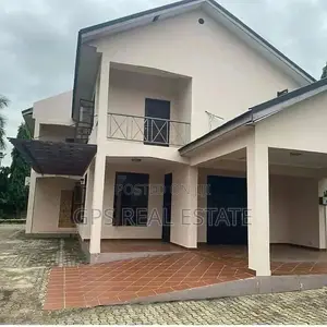 Five Bedroom House In Ununio For Sale
