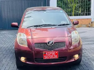 Toyota Vitz 2006