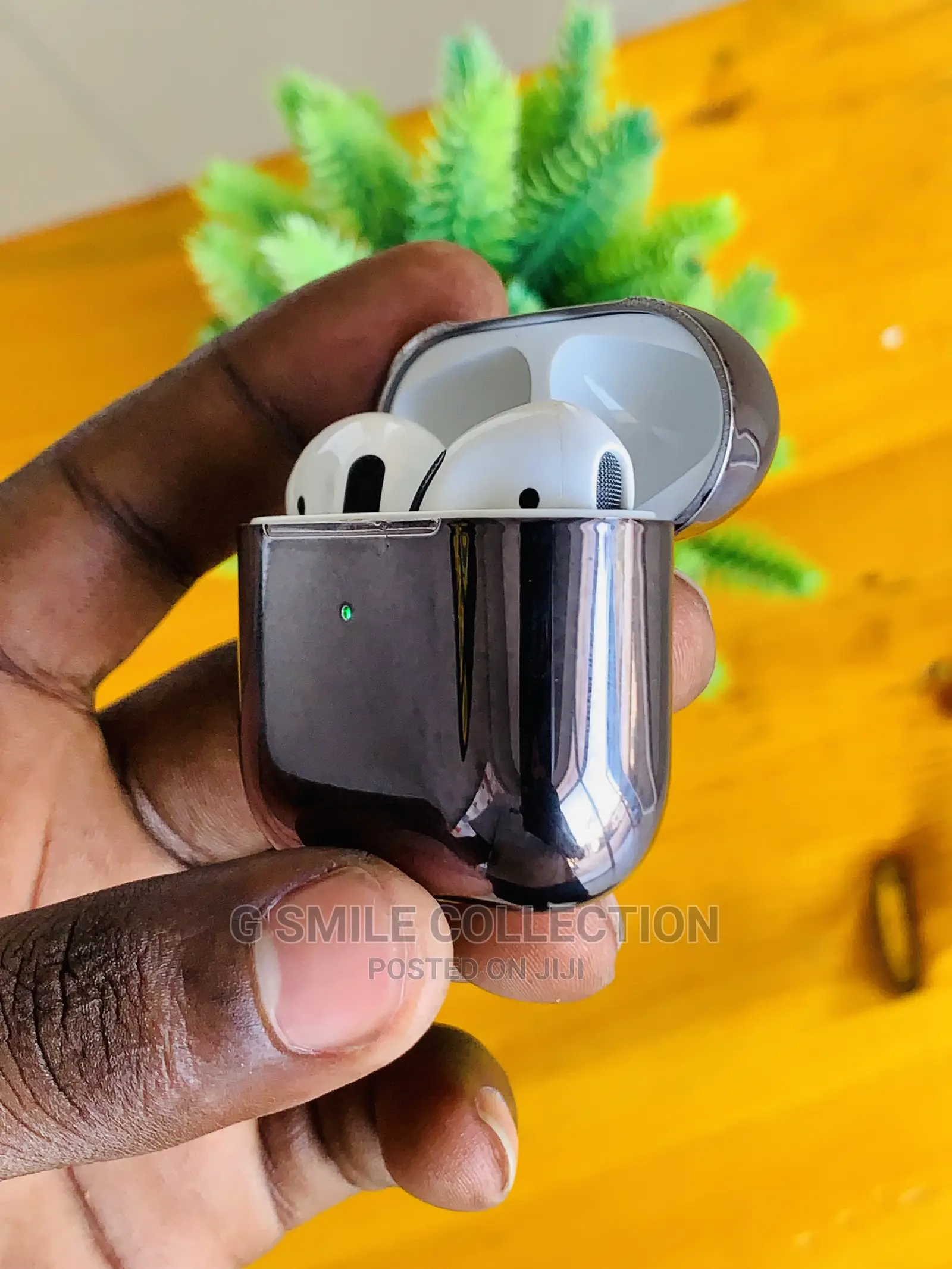 Pro 4 Airpods