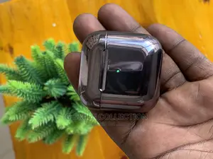Pro 4 Airpods