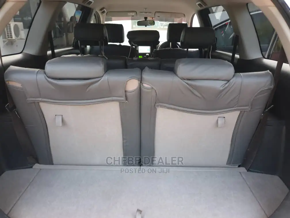 Toyota Wish 2004 Silver