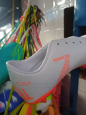 Football Shoes CR7