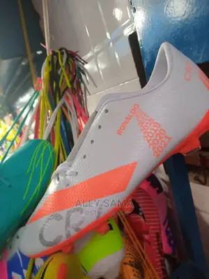 Football Shoes CR7