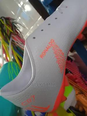 Football Shoes CR7
