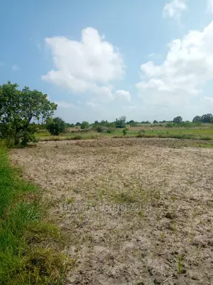 Acre 1700 Zinauzwa Ngerengere Morogoro