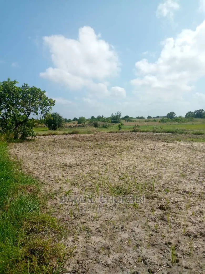 Acre 1700 Zinauzwa Ngerengere Morogoro