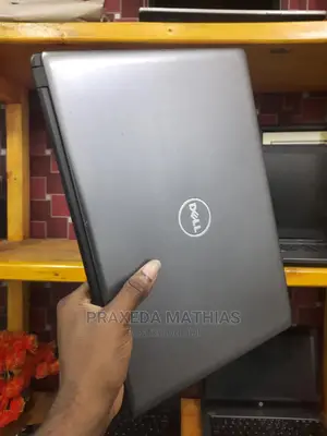 Laptop Dell Inspiron 14 8GB Intel Core I5 HDD 500GB