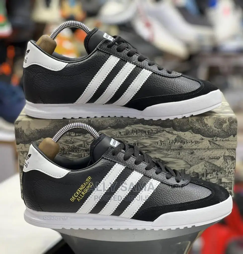 Adidas Black White