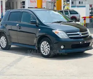 Toyota IST 2006 Black
