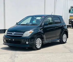 Toyota IST 2006 Black