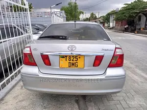 Toyota Premio 2002 Silver