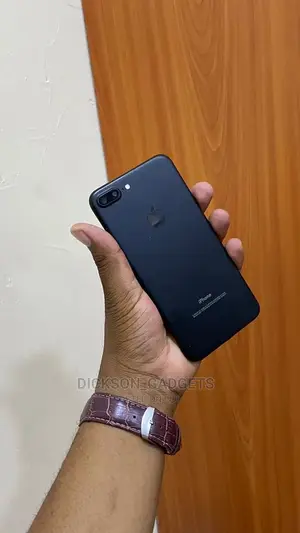Apple iPhone 7 Plus 128 GB Black