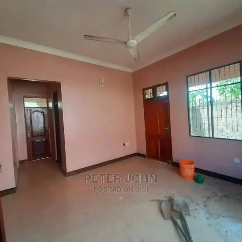 2bdrm Apartment in Kimara for Rent