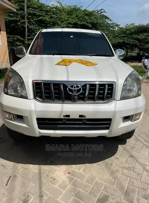Toyota Land Cruiser Prado 2008 White