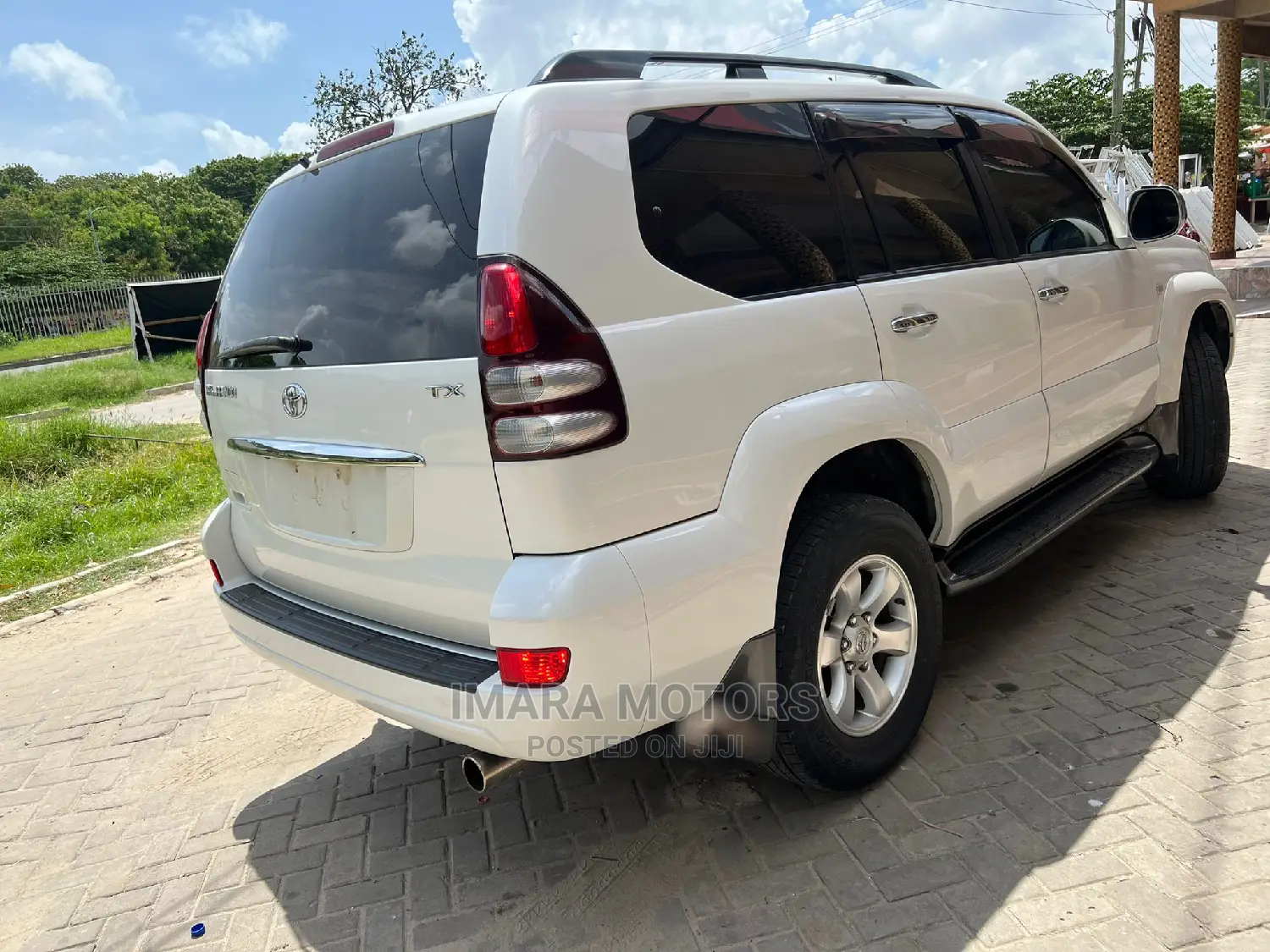 Toyota Land Cruiser Prado 2008 White