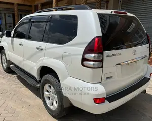 Toyota Land Cruiser Prado 2008 White