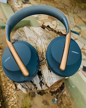 Bose 700 Wireless Headphones
