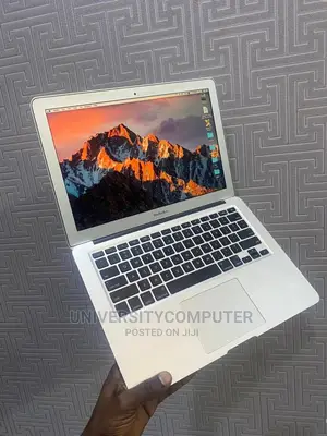 Laptop Apple MacBook Air 2012 4GB Intel Core I5 SSD 256GB