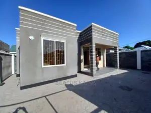 3bdrm House in Kigamboni Kibugumo for sale