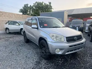 Toyota RAV4 1.8 2005 Silver