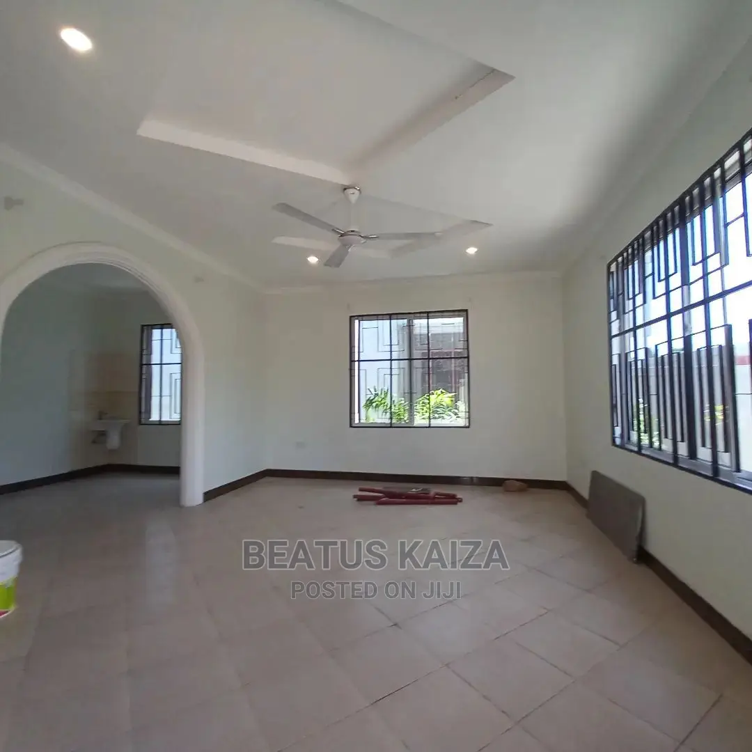 3bdrm Apartment in Kigamboni Mnadani for rent