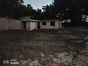 Prime Beachfront Plot for Sale – Kigamboni