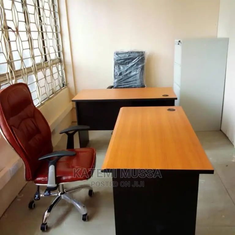 Office Chair and Office Table