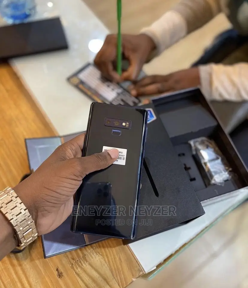 New Samsung Galaxy Note 9 128 GB Black