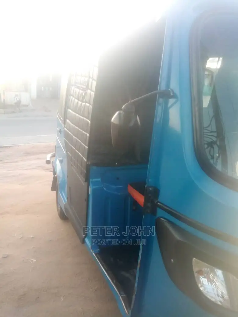 TVS 2021 Blue