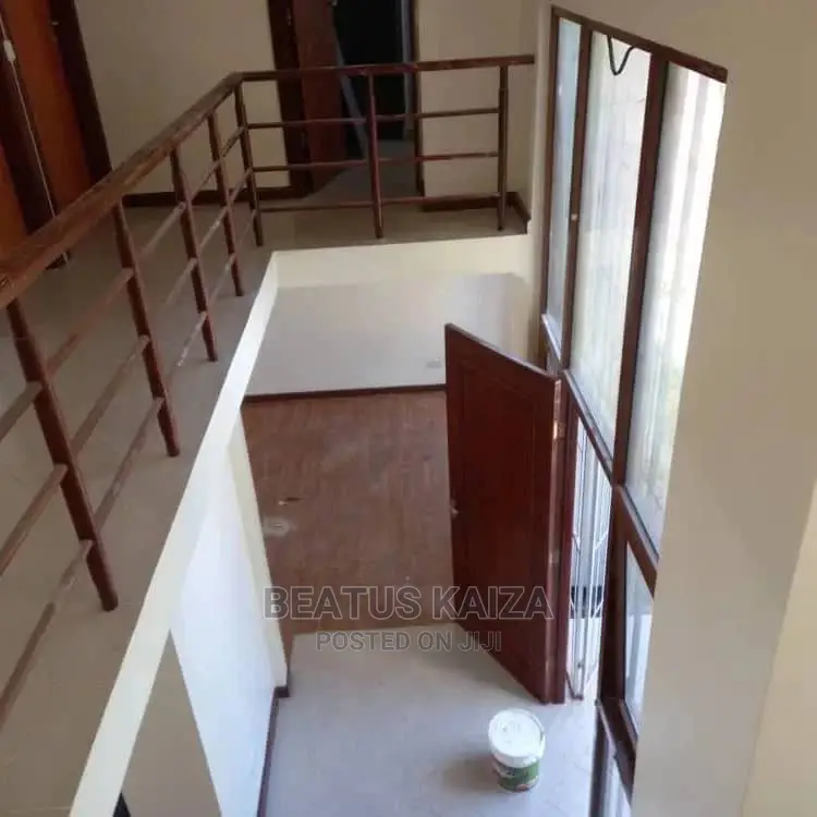 3bdrm Block of Flats in Kigamboni Gezaulole for Rent