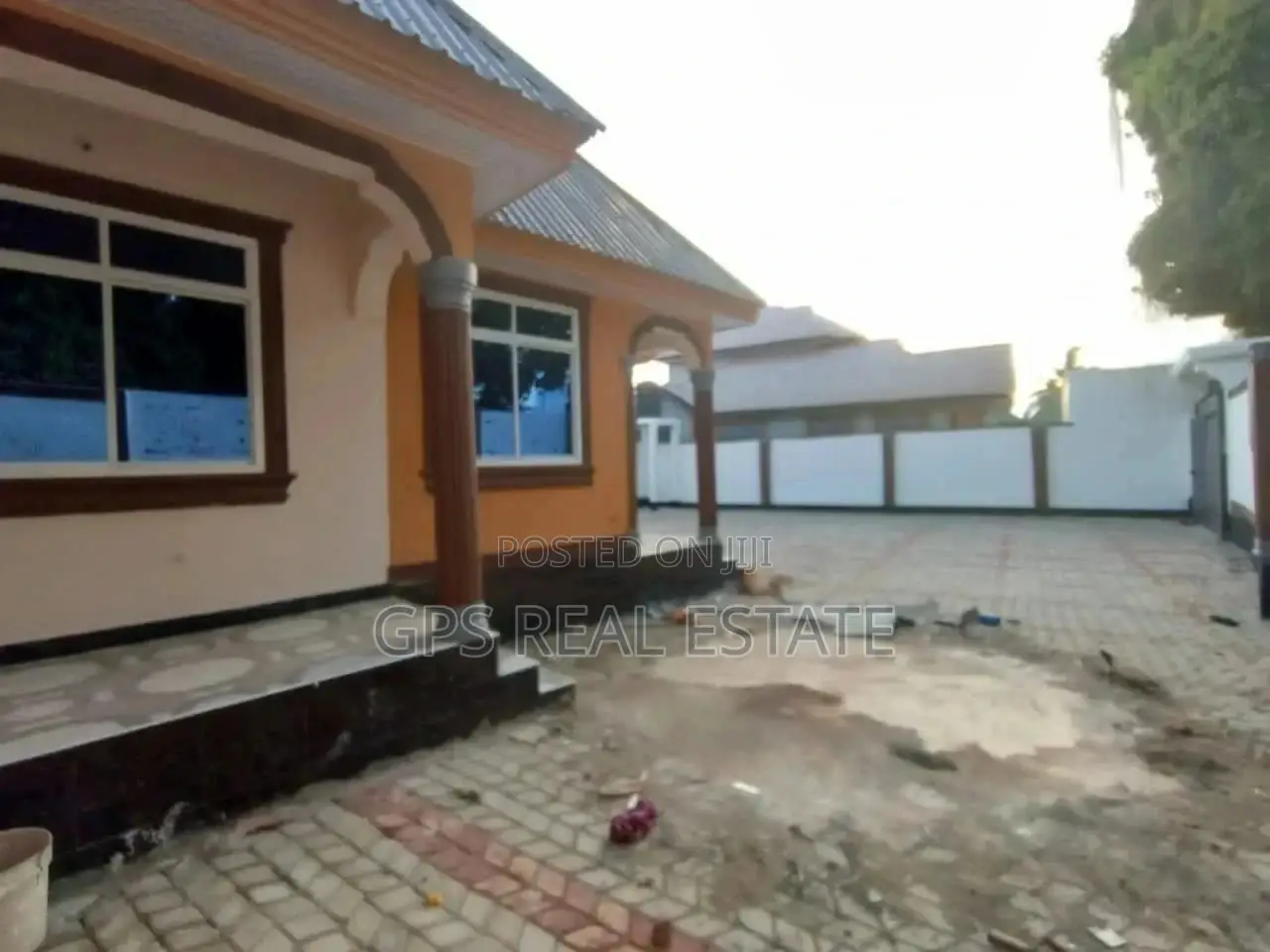 4bdrm House in Mansa Mussa, Chamazi for Sale