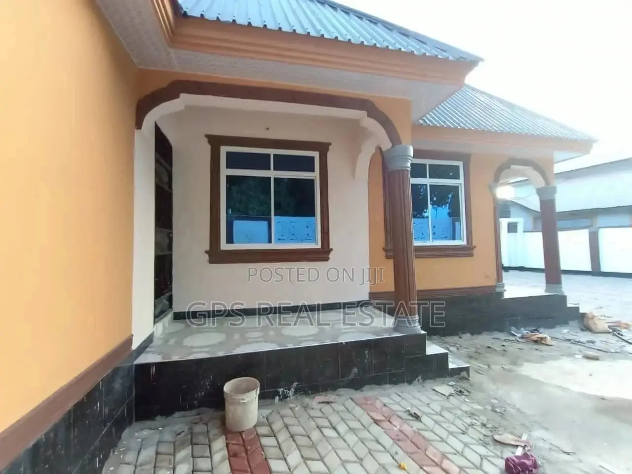 4bdrm House in Mansa Mussa, Chamazi for Sale