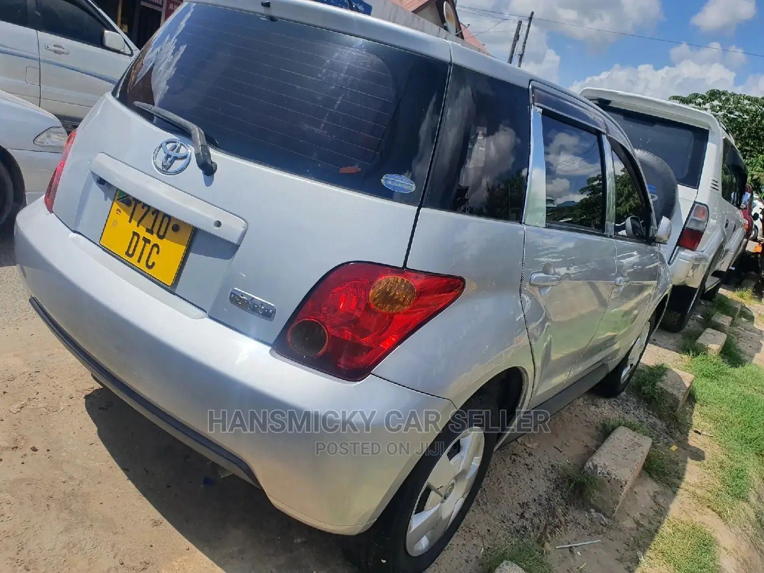 Toyota IST 2003 Silver