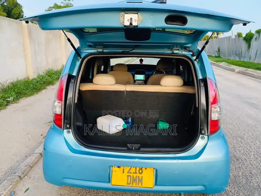 Toyota Passo 2005 Blue
