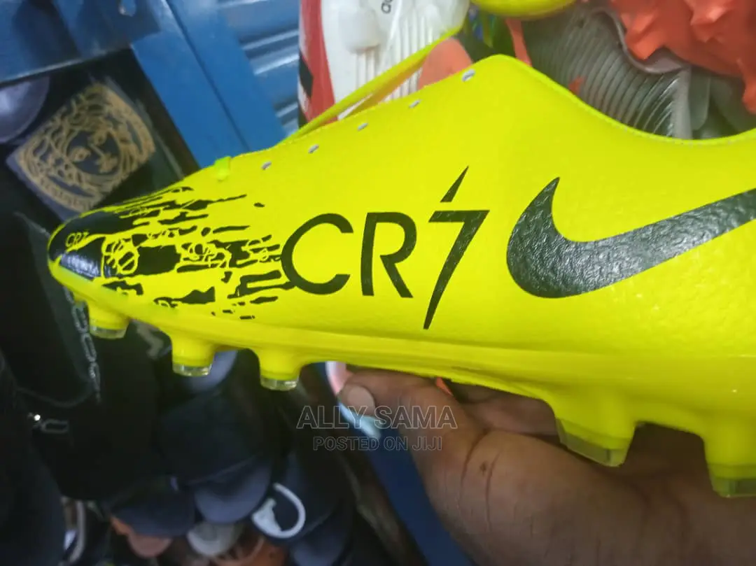 Nike CR7 Boots