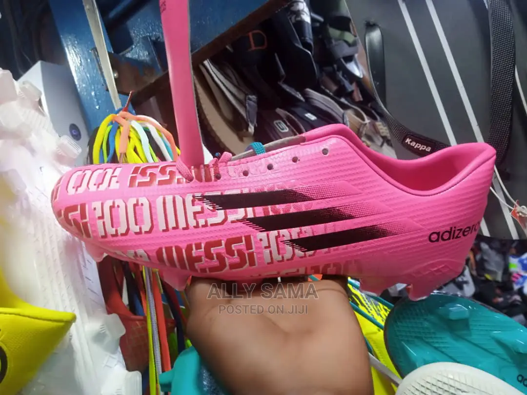 Adizero 100 Messi