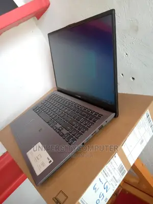 Laptop Asus VivoBook S550CM 8GB Intel Core I3 SSD 128GB