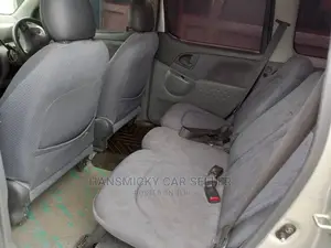 Toyota Fun Cargo 2005 Silver