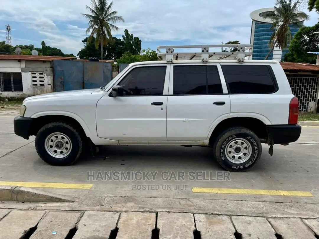 Nissan Patrol 2008 White