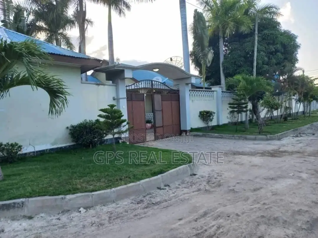 3bdrm House in Mansa Mussa, Kinondoni for Sale