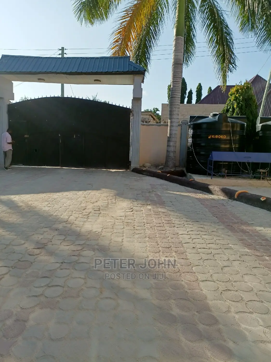 3bdrm Apartment in Mbezi for rent