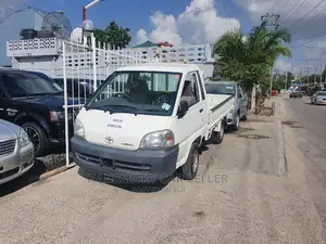 Toyota Townace 2002 White