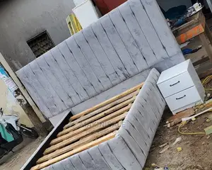 Kitanda Kizuri Sana Cha Sofa Simple