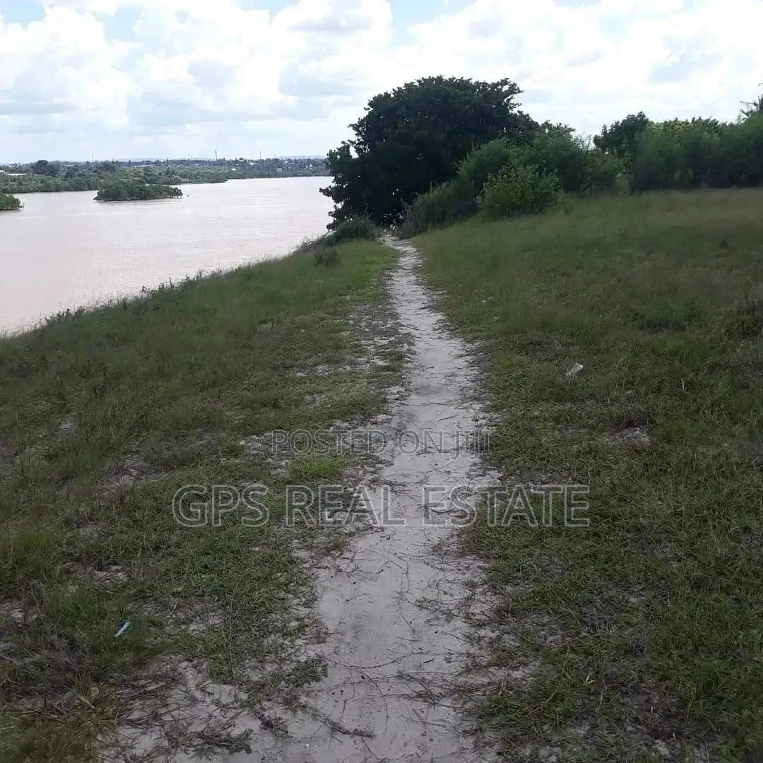 Plot for Sale