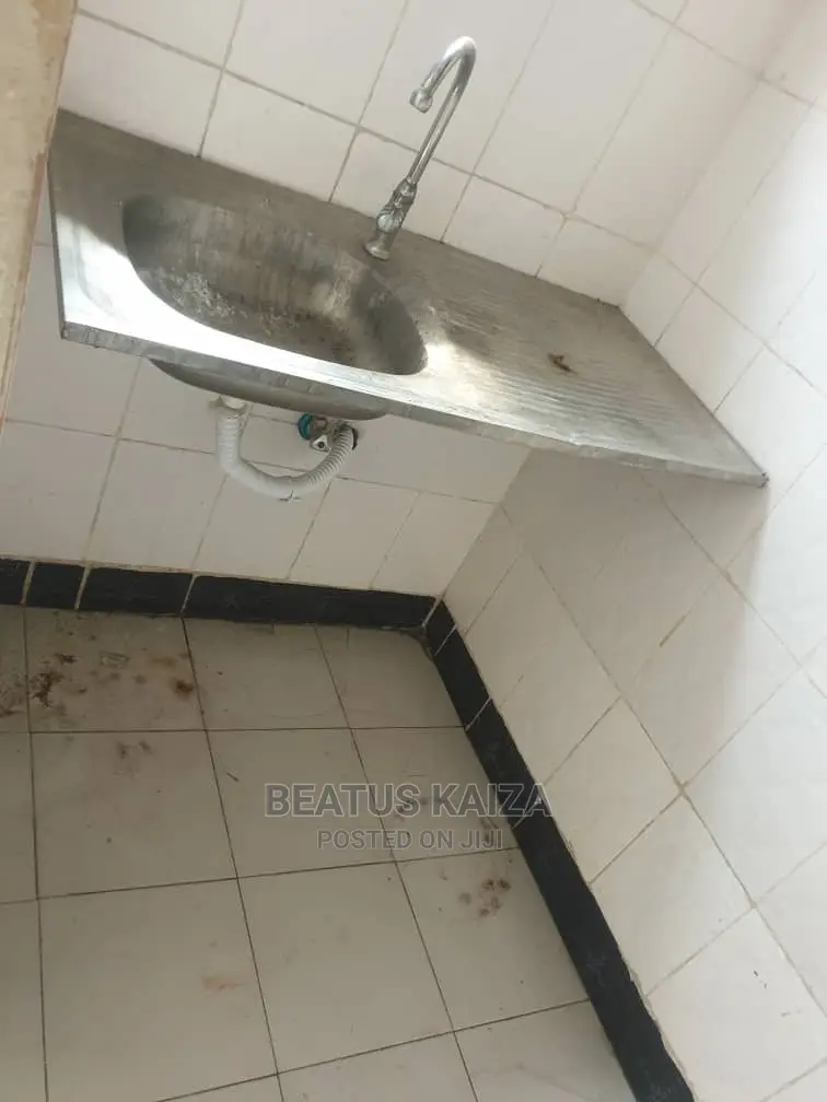 1bdrm Apartment in Kinondoni Mkwajuni for Rent