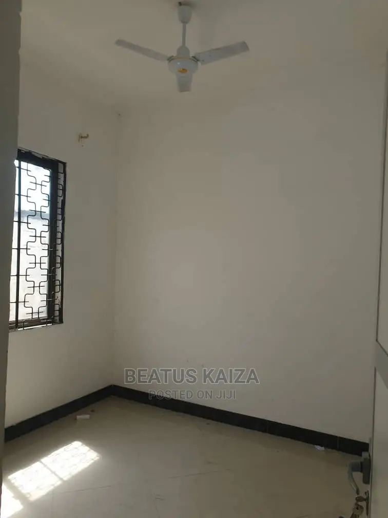 1bdrm Apartment in Kinondoni Mkwajuni for Rent