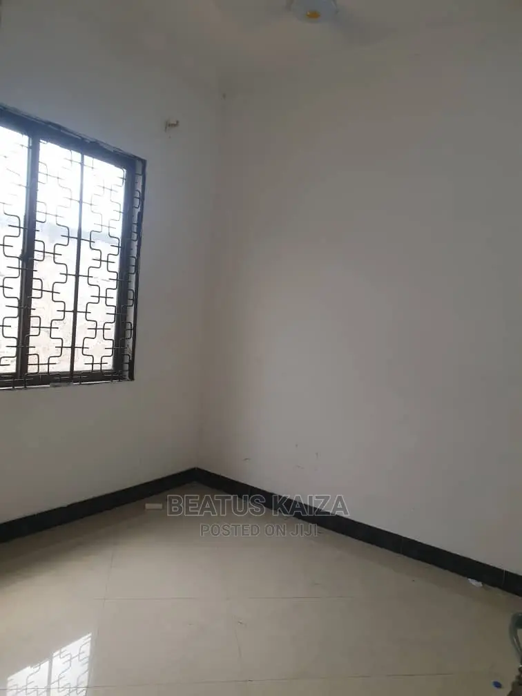 1bdrm Apartment in Kinondoni Mkwajuni for Rent
