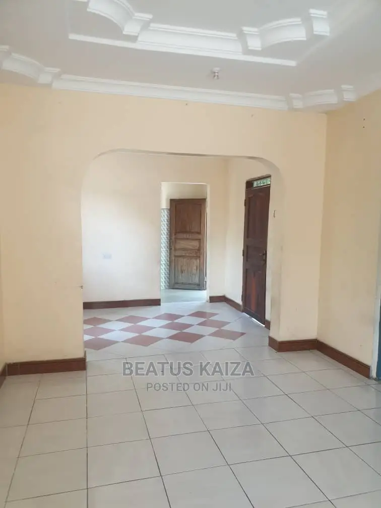 3bdrm House in Kinondoni Studio for rent