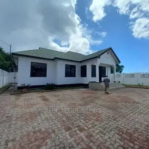 3bdrm Bungalow in Kigamboni Kibada for rent