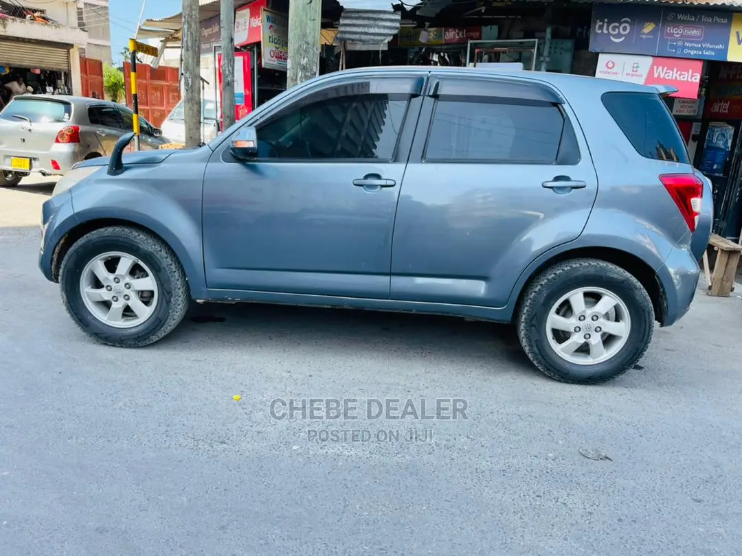 Toyota Rush 2006 Gray